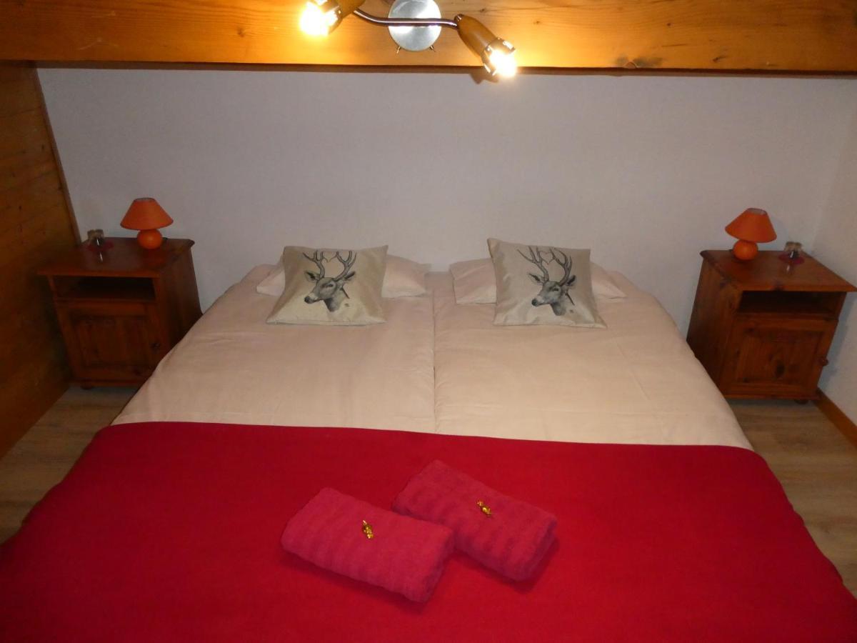 Central Hostel Châtel מראה חיצוני תמונה