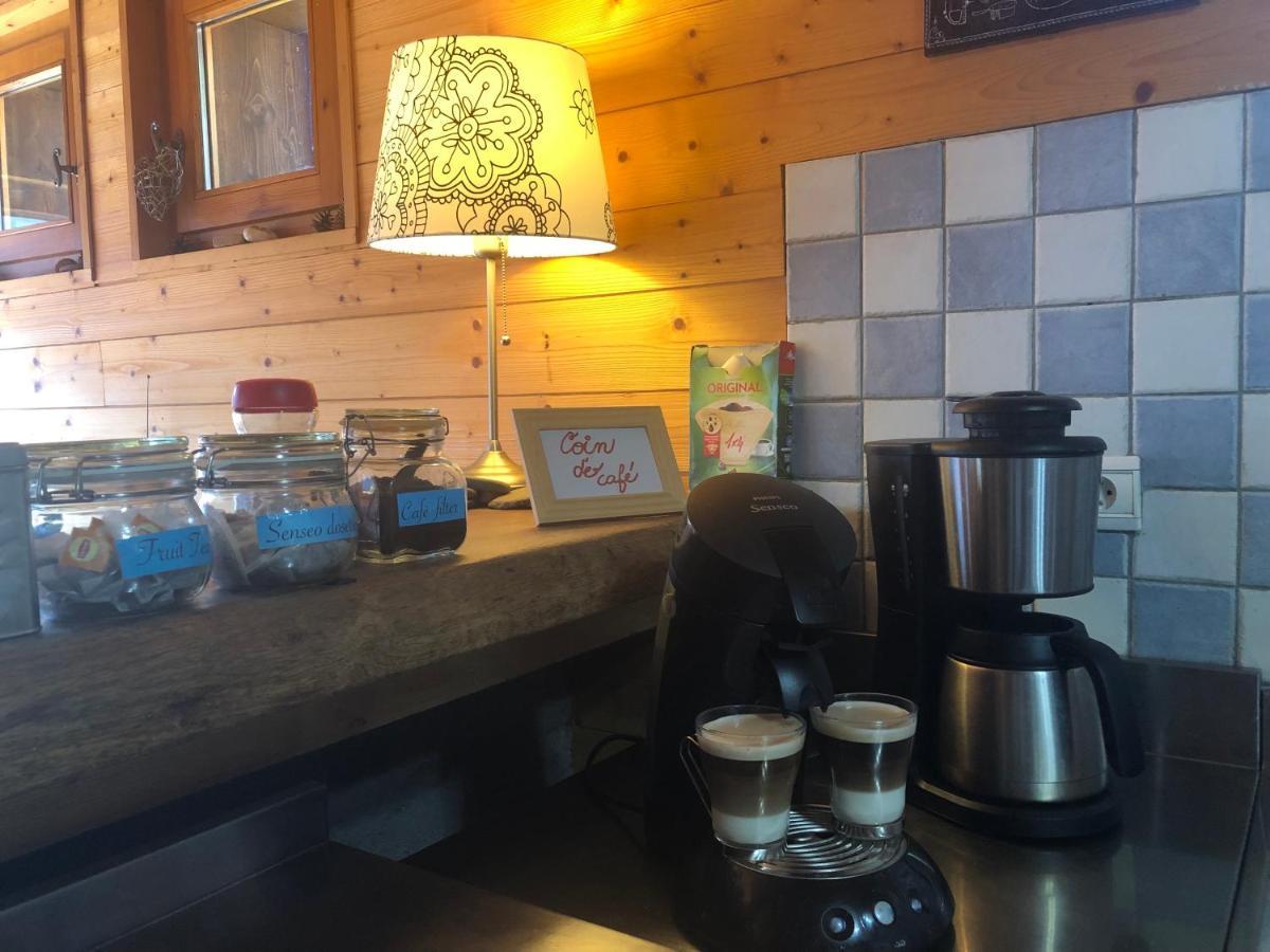 Central Hostel Châtel מראה חיצוני תמונה