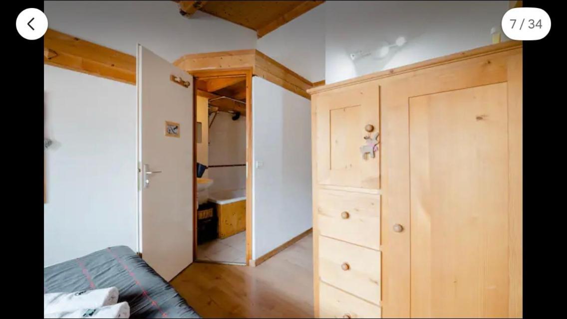 Central Hostel Châtel מראה חיצוני תמונה