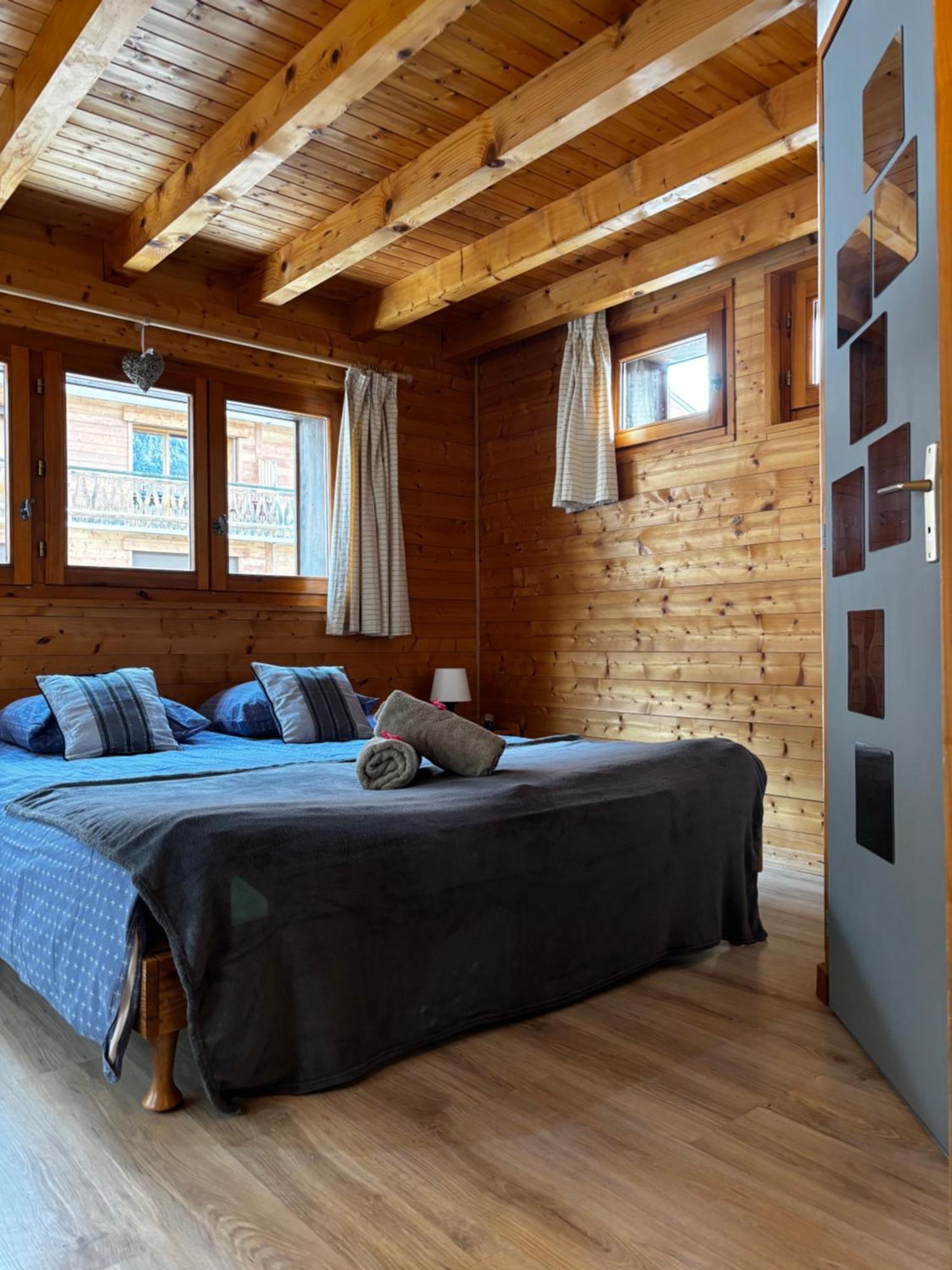 Central Hostel Châtel מראה חיצוני תמונה